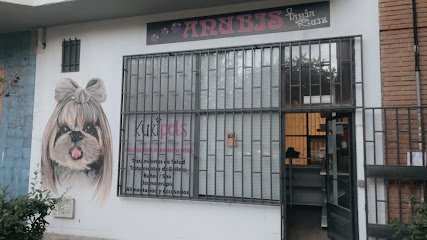 Peluquería Canina ANUBIS TanyaRuiz en Villaverde